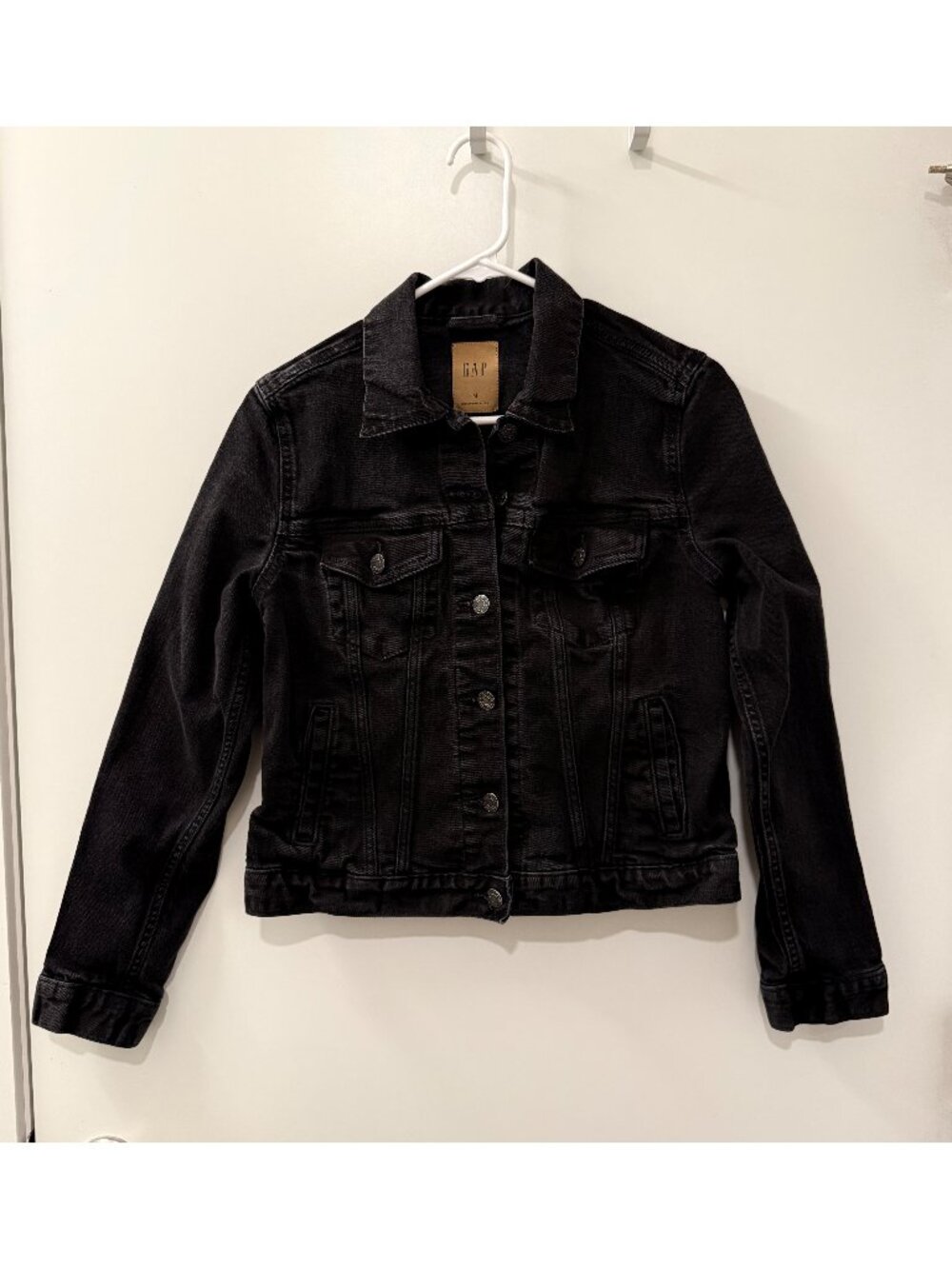 Gap Icon Denim Jacket – Size M – Black (EUC)